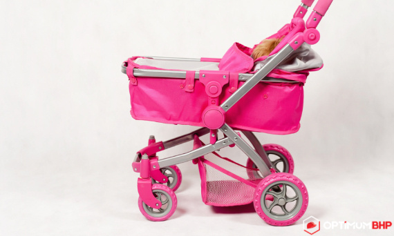 Wybieramy wózek dla lalek – na co zwrócić uwagę kupując wózek dla laki? Sklep online podpowiada!